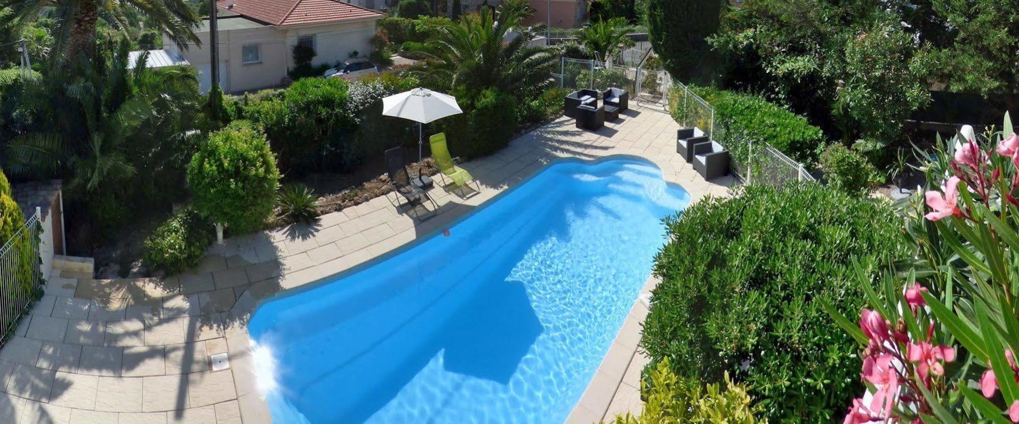 Hotel Au Reveil Des Cigales Saint Aygulf Exteriér fotografie